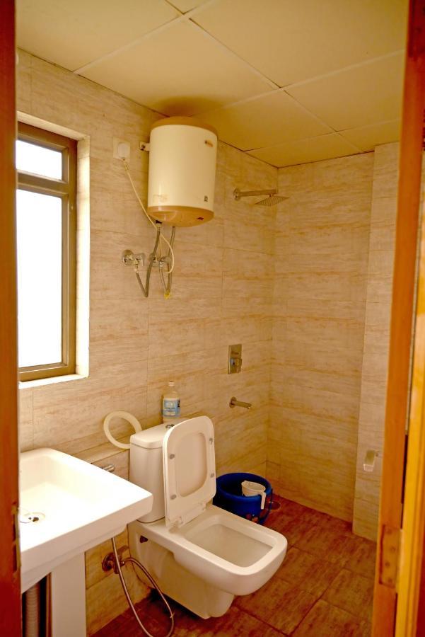 Hare Krishna Home Stay Vrindāvan エクステリア 写真
